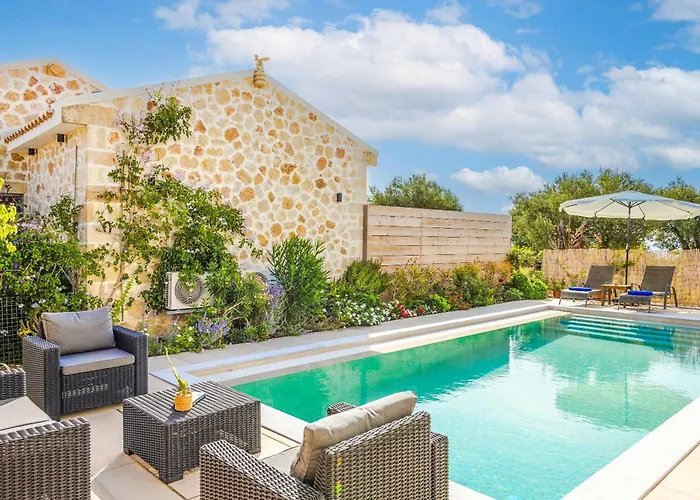 Villa Alexander Lakíthra